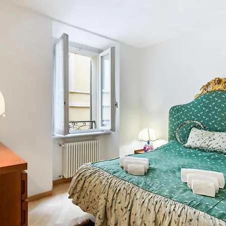 Cozy And Classy Apt In The Heart Of Como! Apartment *